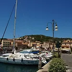 Casa A 10m Dal Mare شقة *